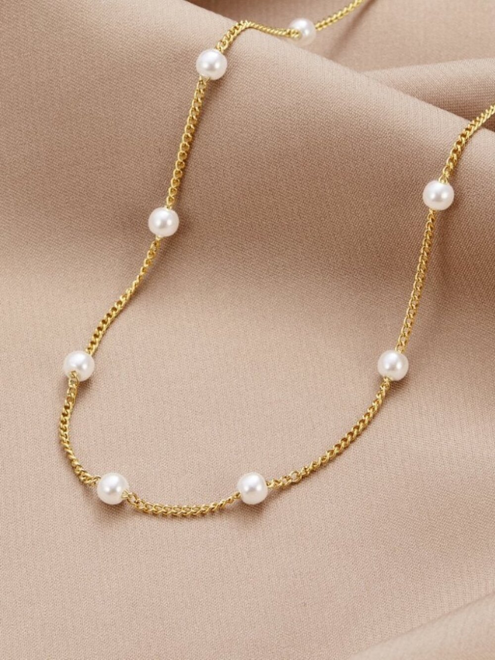 Beautiful Earth Boutique Nura Pearl 18K Gold Necklace
